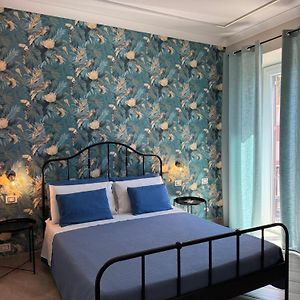 Camera con letto king size